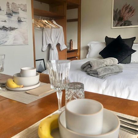 Lovely Budget Vegan Homestay Launceston Exterior photo