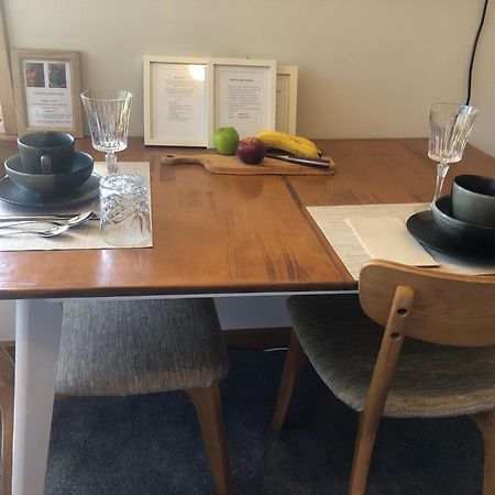 Lovely Budget Vegan Homestay Launceston Exterior photo