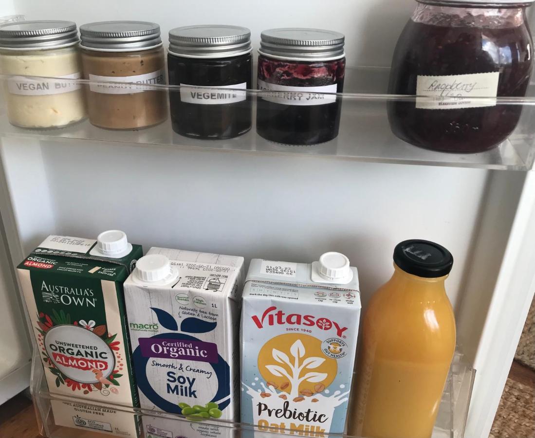 Lovely Budget Vegan Homestay Launceston Exterior photo