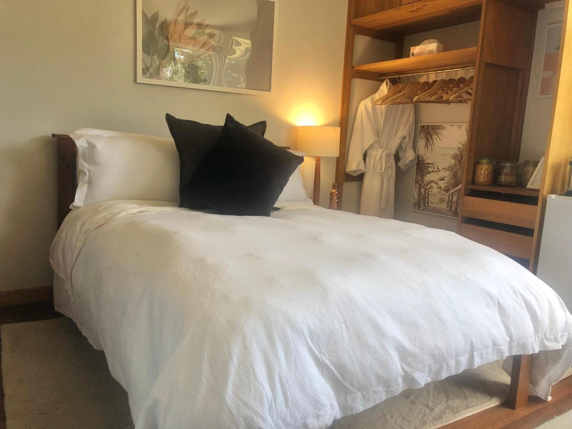 Lovely Budget Vegan Homestay Launceston Exterior photo
