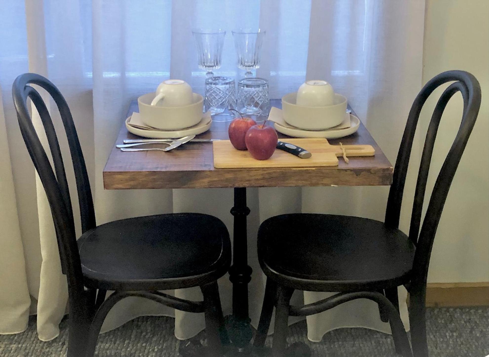 Lovely Budget Vegan Homestay Launceston Exterior photo